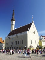 Baltic Highlights Private Tour|East West Tours
